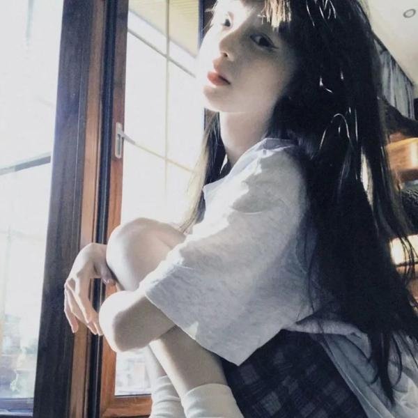 两极对立